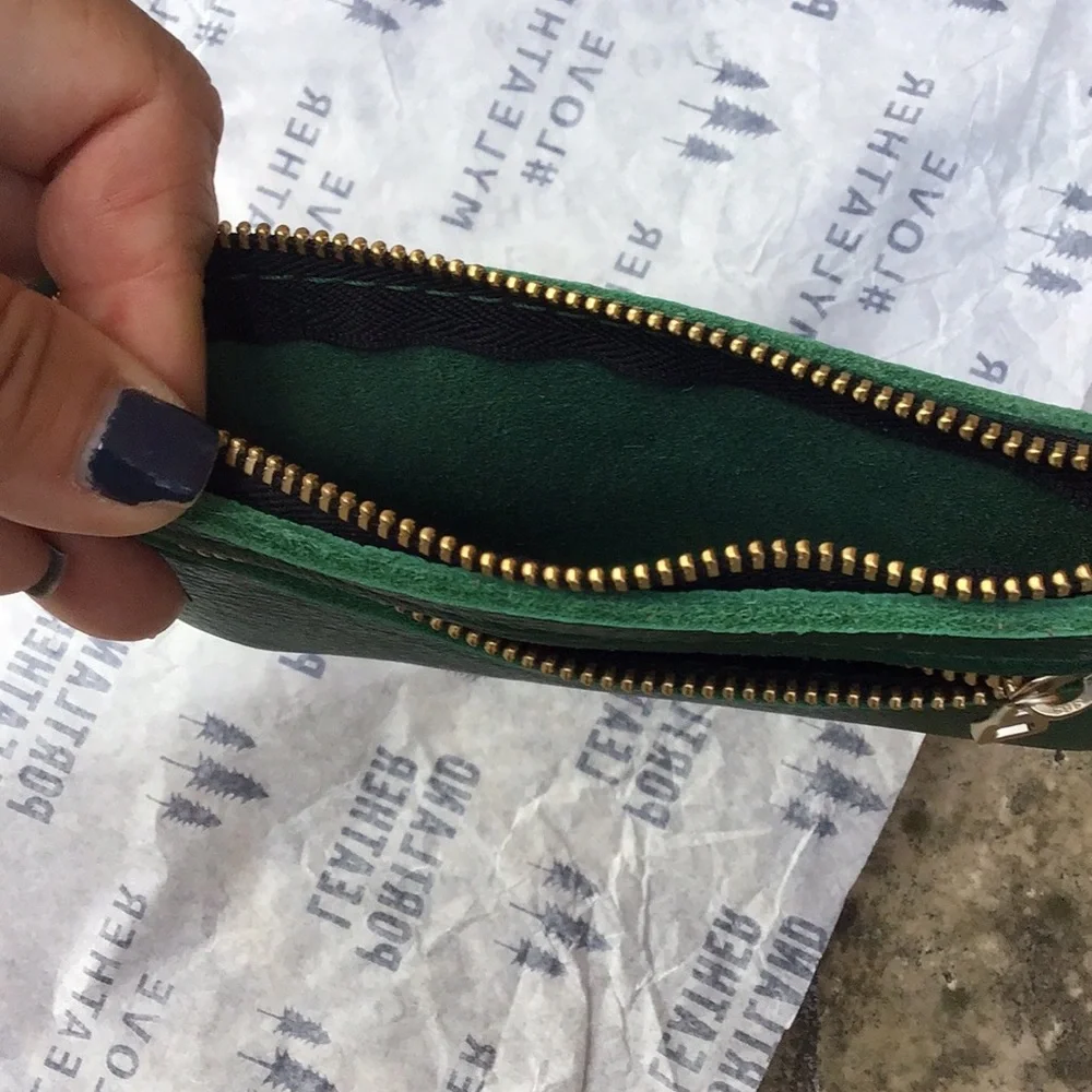 Portland Leather Double Zip Wallet - Picture 4 of 5